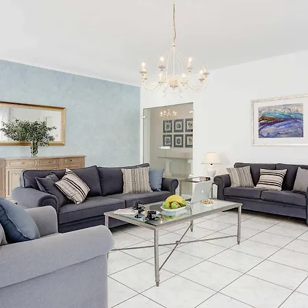 Polymnia Villa Kaligata